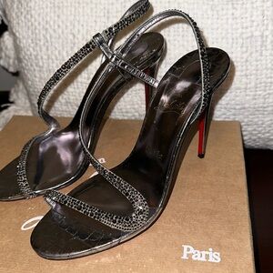 Size 40 Christian’s !!!